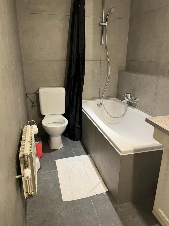 Uccle Chic Flat Apartment Brussel Bagian luar foto